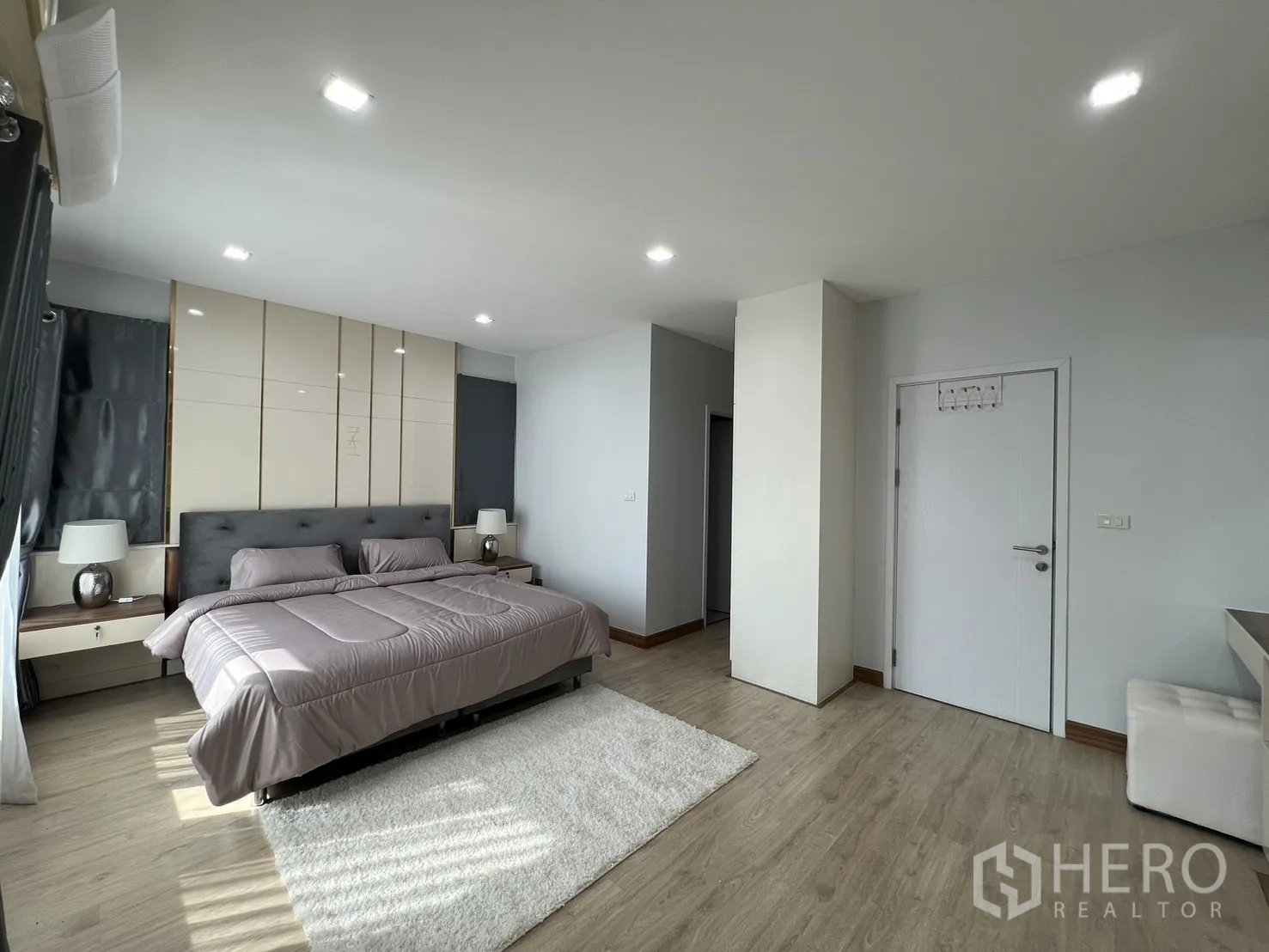 Property Image #39 for property HRE00157