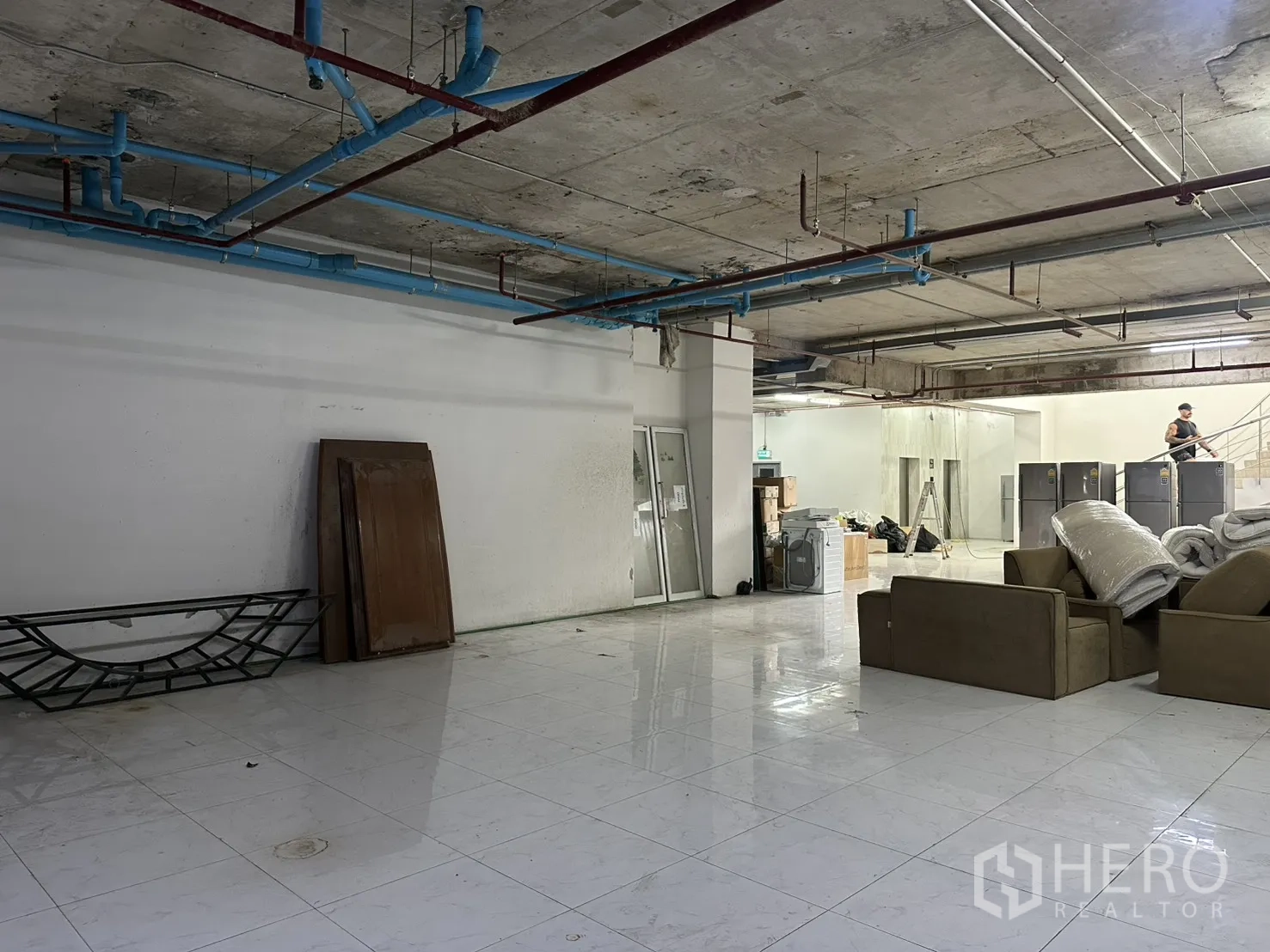 Property Image #10 for property HRE01157