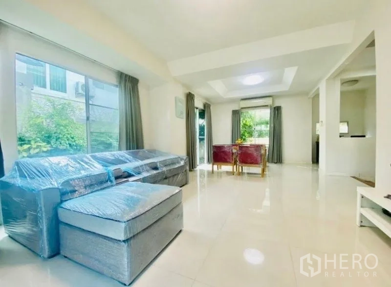 Detached House for rent or sale - Expansive ground‑floor living area connecting lounge and dining zones with multiple sliding glass doors.