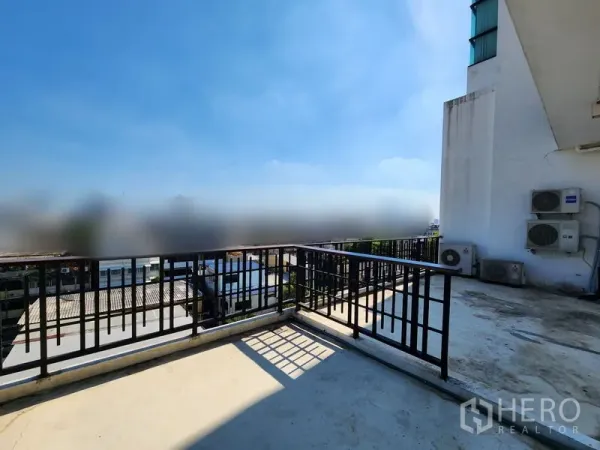 Retail Space for rent in Bang Rak, Bangkok - Private outdoor terrace with black railing and open city outlook.