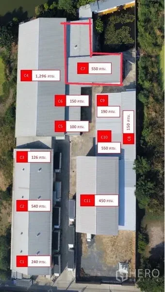 Warehouse for rent in Nakhon Pathom - Aerial site plan highlighting warehouse units and sizes, showing unit C7 at 550 sq m.