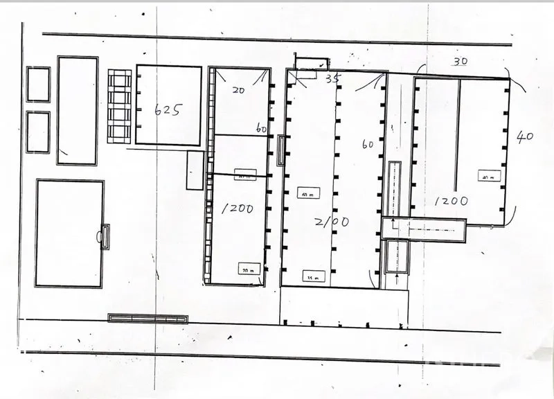Factory for rent or sale in Bang Phli, Samut Prakan - Factory site plan drawing showing building layout and dimensions.