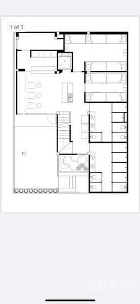 店屋 出租在Pathum Wan, Bangkok - 详细平面图，含公共区、宿舍式房间与共用卫浴。