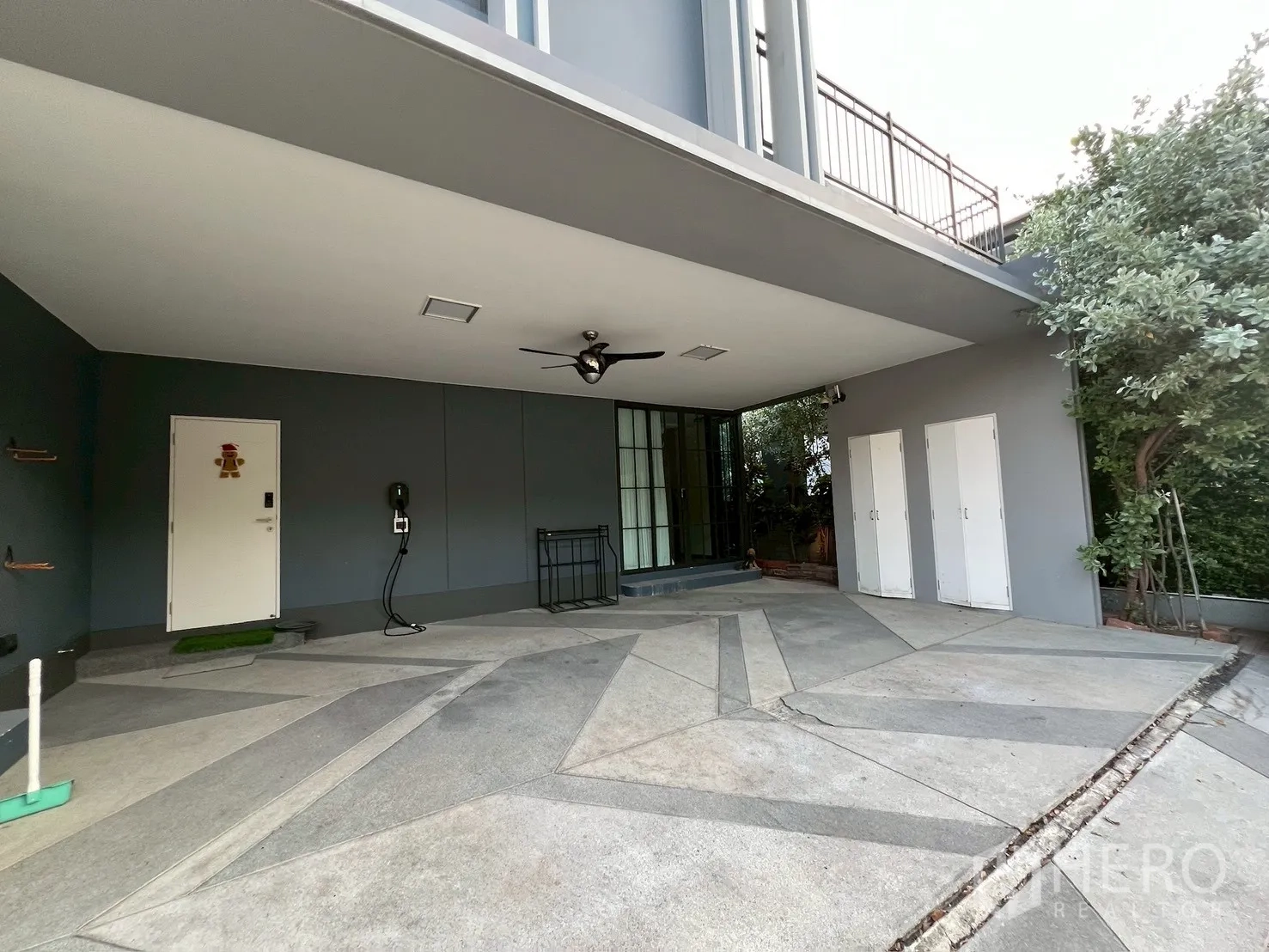 Property Image #32 for property HRE00829