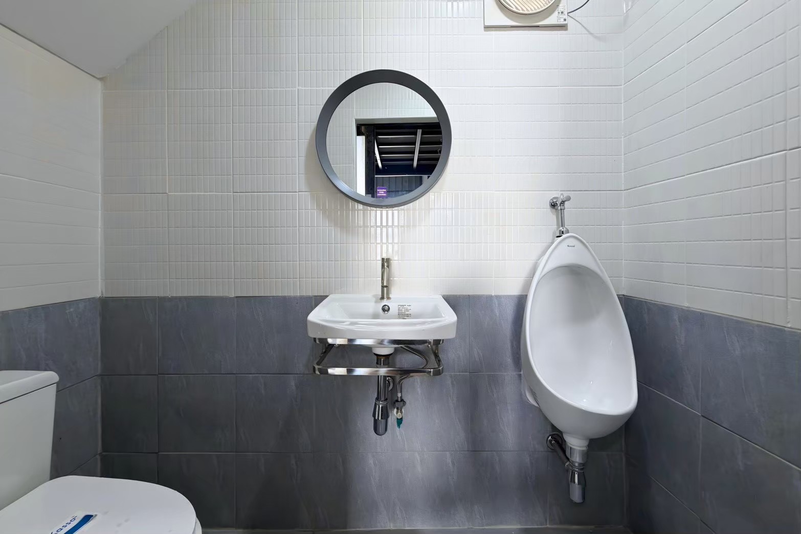 Property Image #6 for property HRE00023