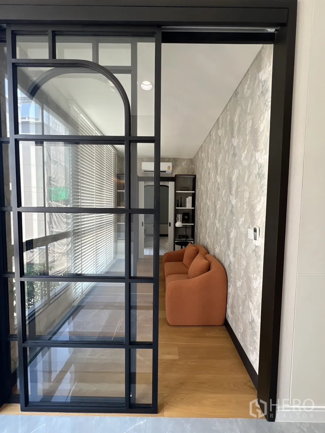 Property Image #26 for property HRE00683