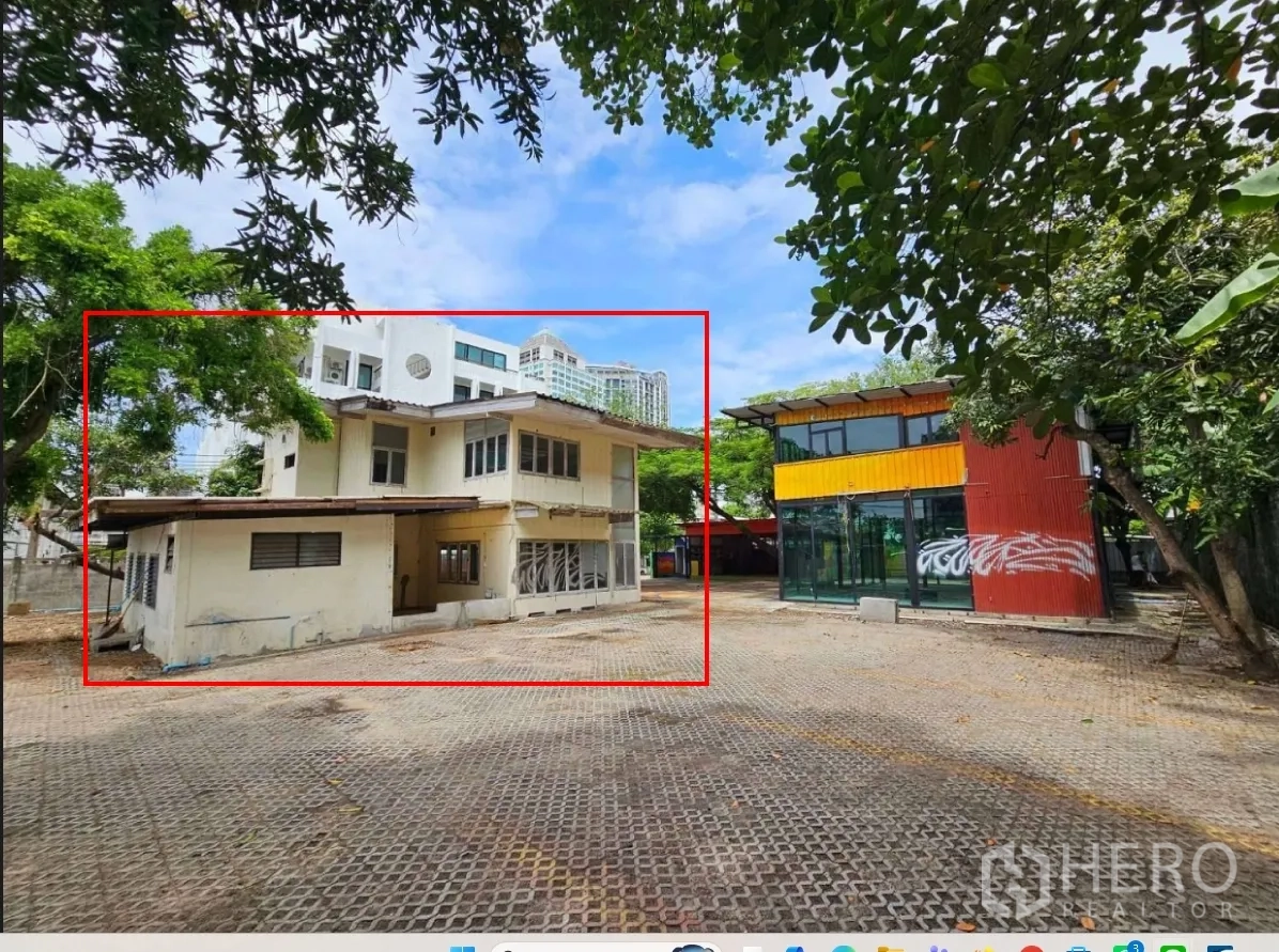 Property Image #1 for property HRE01508