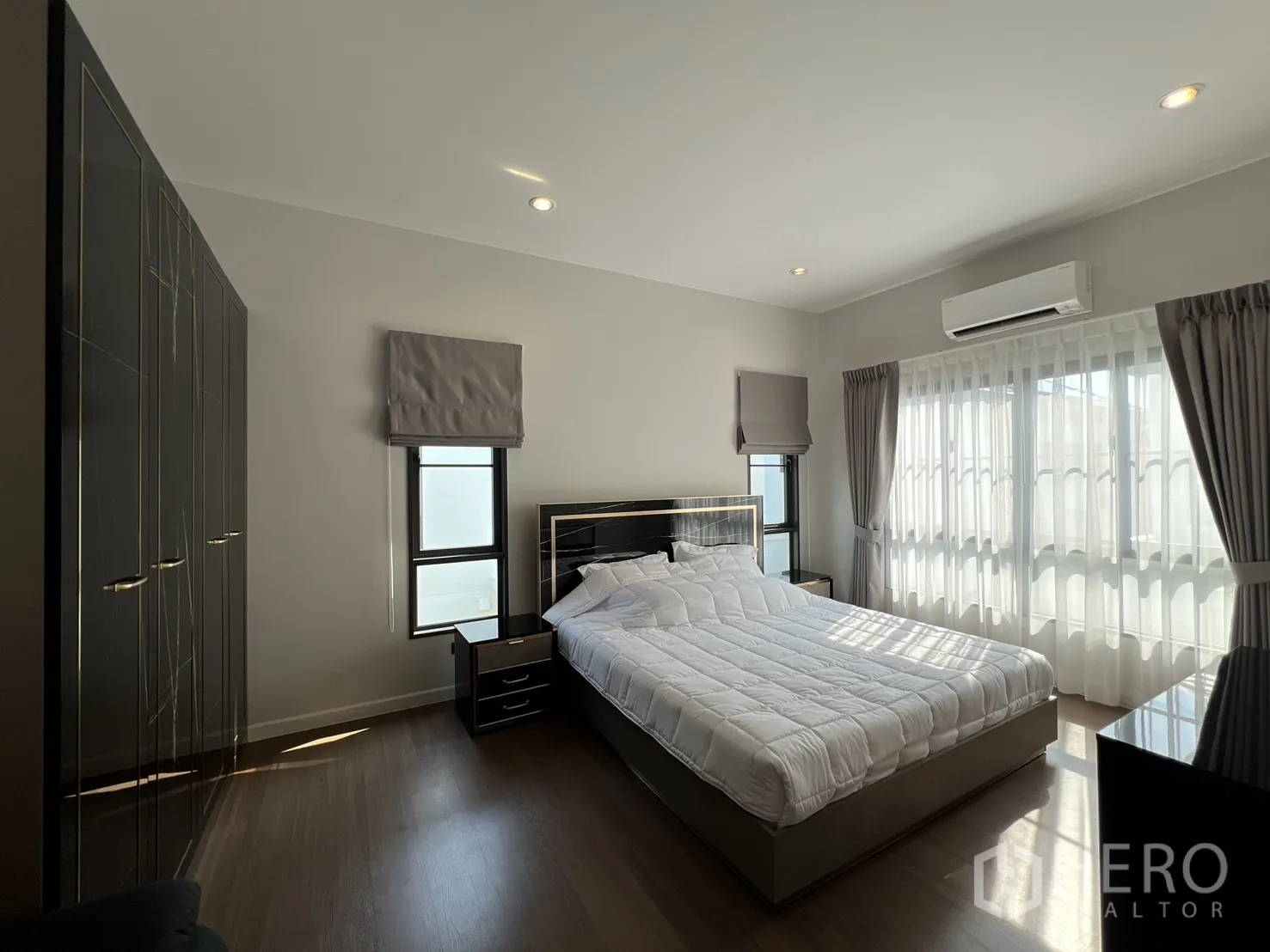 Property Image #24 for property HRE00484