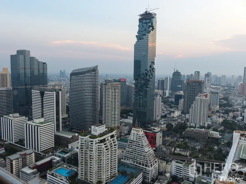 คอนโด ให้เช่าในBang Rak, Bangkok - ภาพมุมสูงสกายไลน์กรุงเทพฯ รายล้อมด้วยตึกระฟ้าทันสมัยโดดเด่น