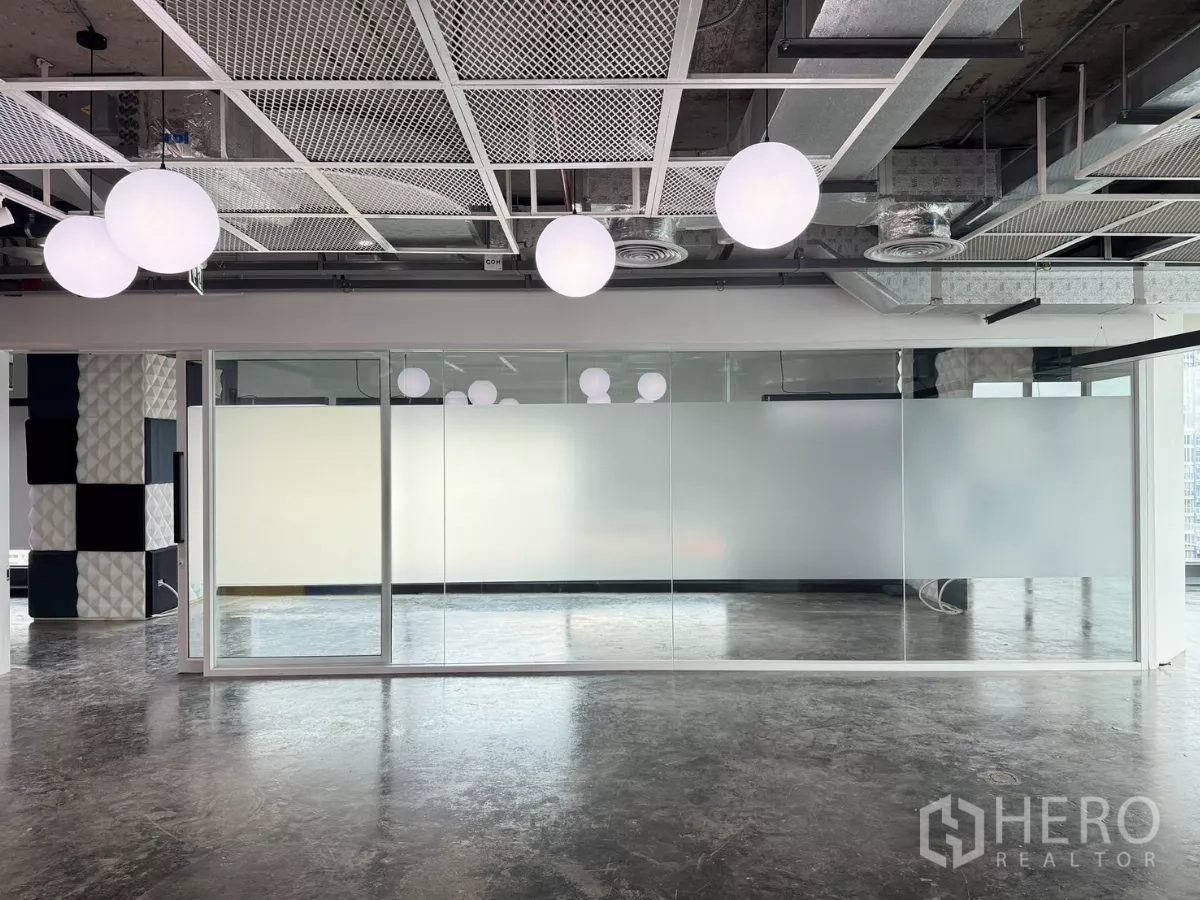 Office Space for rent in Din Daeng, Bangkok - Frosted-glass meeting room with grid ceiling, round pendant lights, and polished floors.