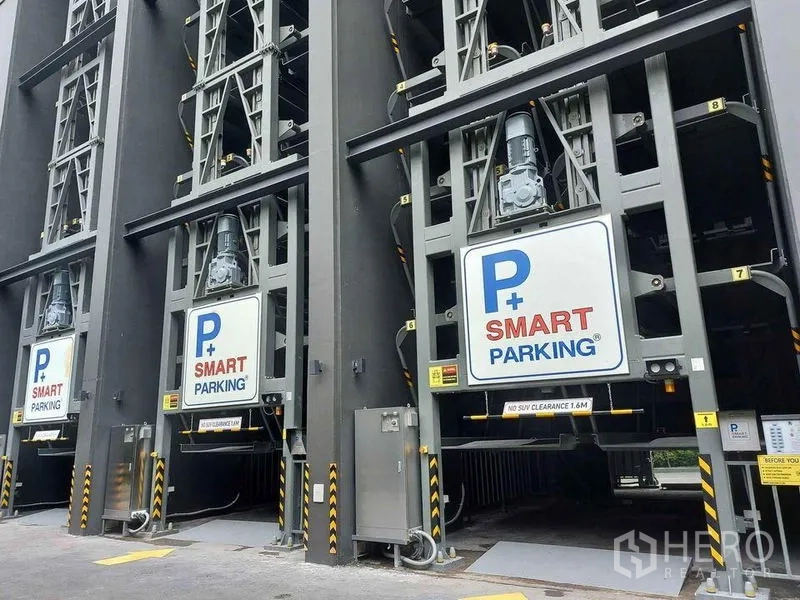 คอนโด ขายในPathum Wan, Bangkok - ที่จอดรถอัจฉริยะระบบอัตโนมัติแบบหลายชั้นของคอนโด
