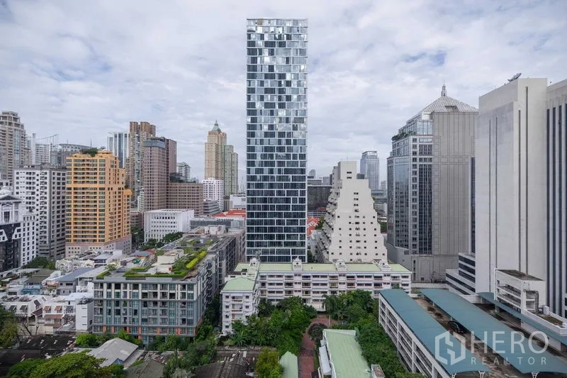 คอนโด ให้เช่าในPathum Wan, Bangkok - วิวสกายไลน์กรุงเทพฯ แบบไร้สิ่งบดบัง จากคอนโดใกล้บีทีเอสชิดลม