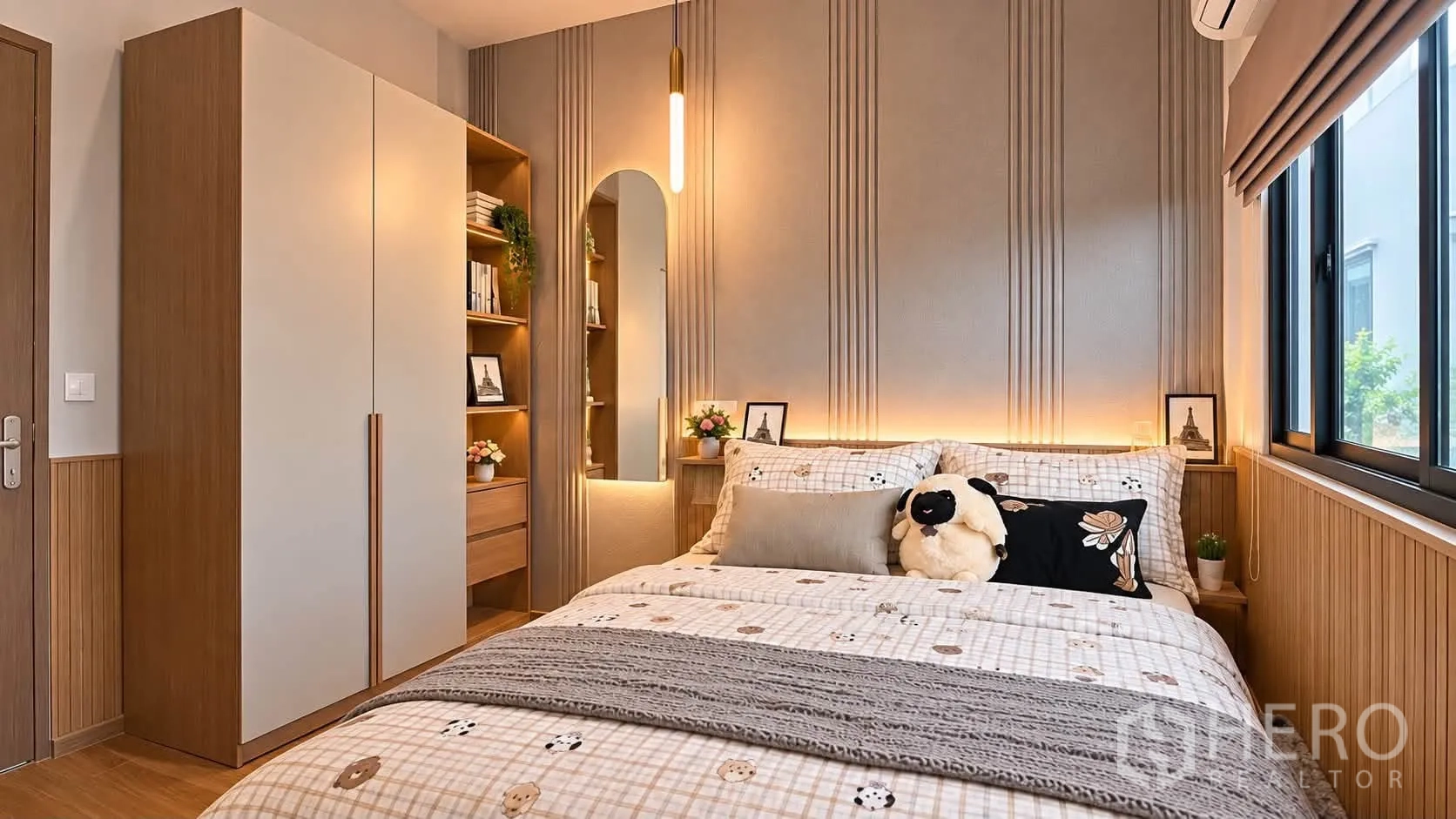 Townhouse for rent in Bang Phli, Samut Prakan - Stylish bedroom with wardrobe, lit shelves, and soft headboard lighting.