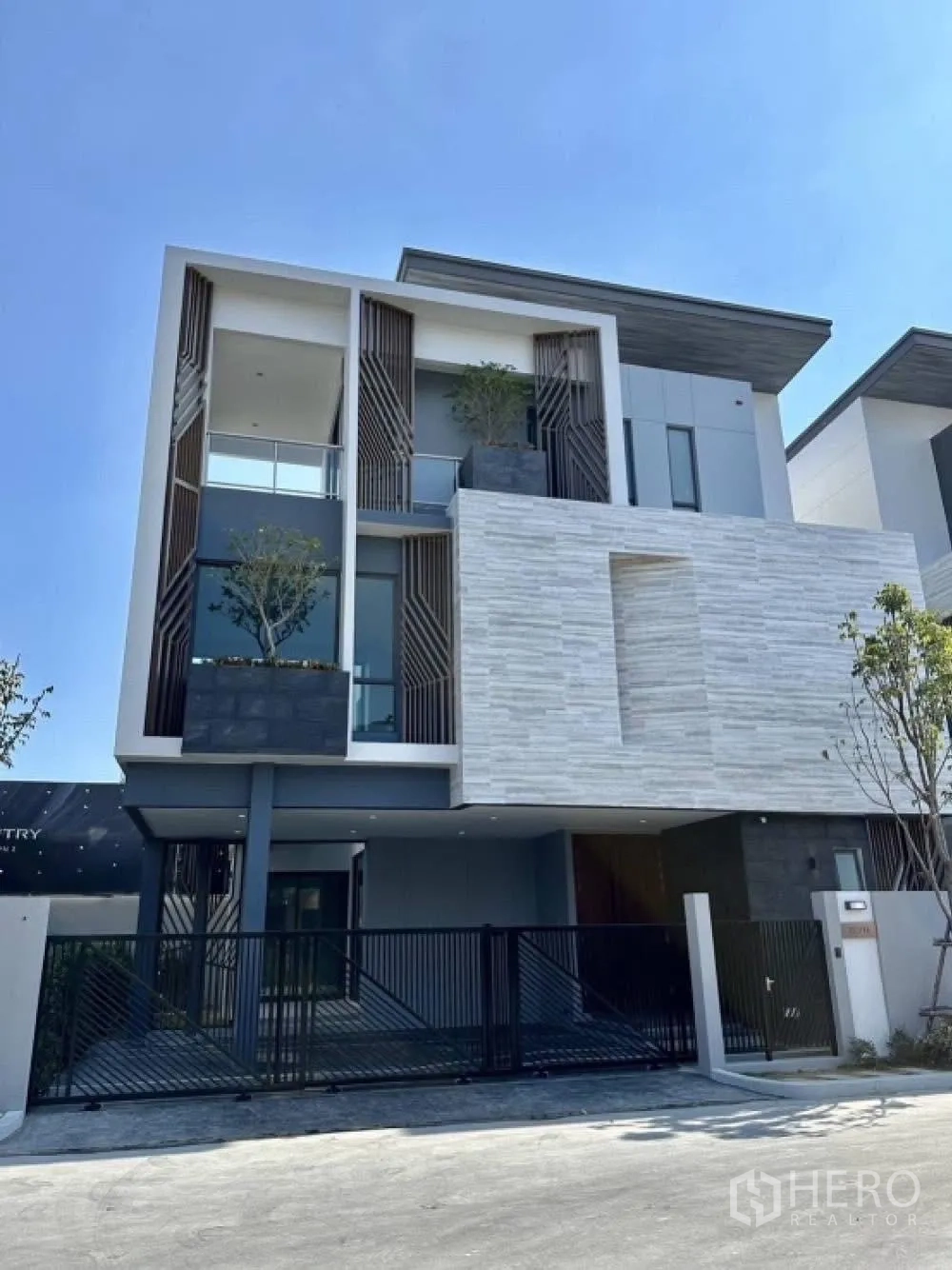Property featured image