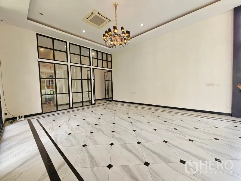 Property Image #4 for property BRE22576