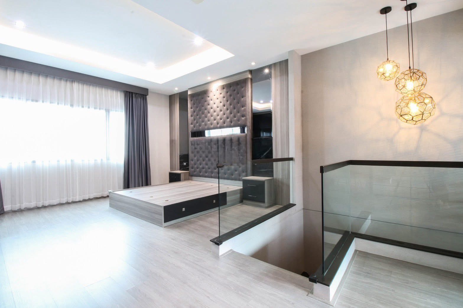 Property Image #16 for property HRE00069