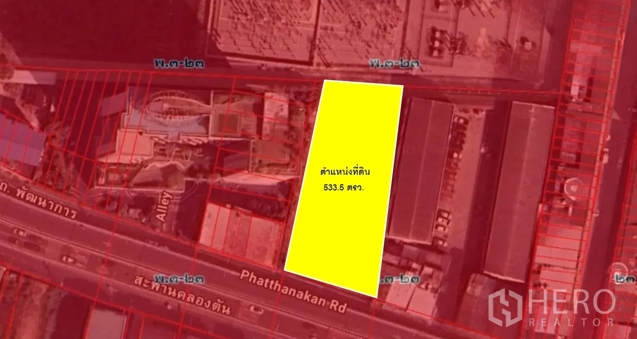 Land for sale in Suan Luang, Bangkok - Zoning map marking the land in yellow within a red development zone.