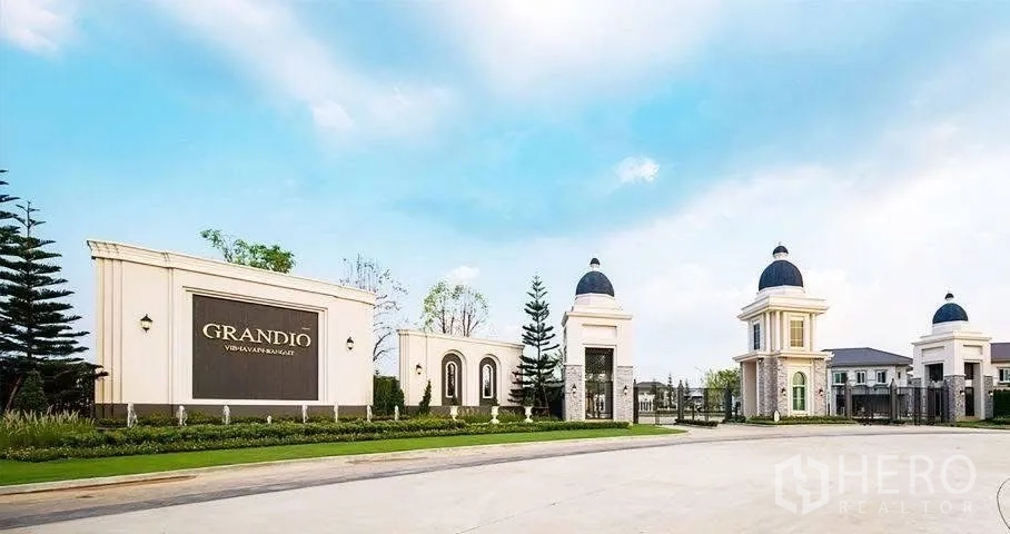 Detached House for rent in Khlong Luang, Pathum Thani - Grandio Vibhavadi‑Rangsit gated entrance monument