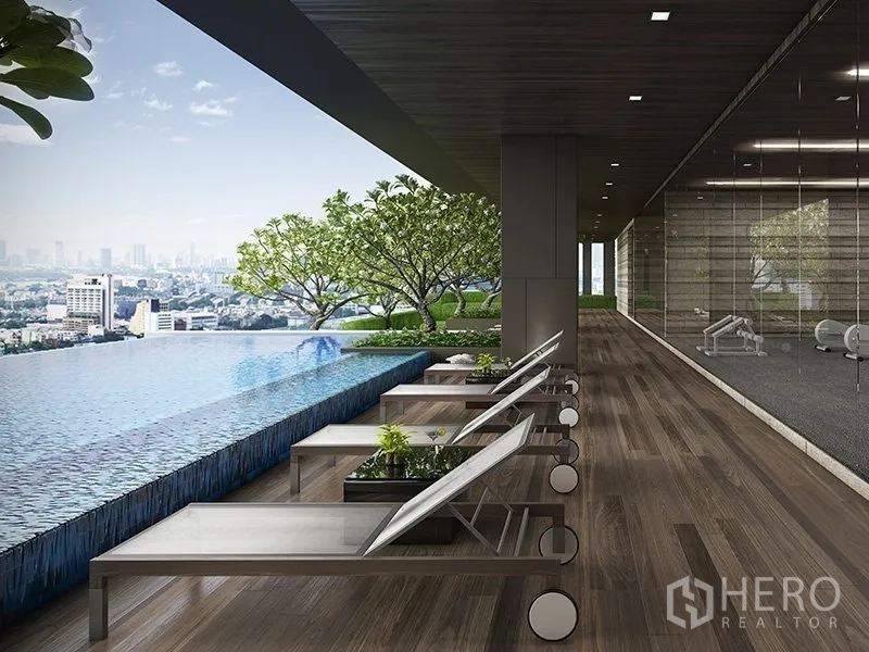 公寓 出租 - 屋顶无边泳池配躺椅，城市全景，旁为玻璃墙健身房。