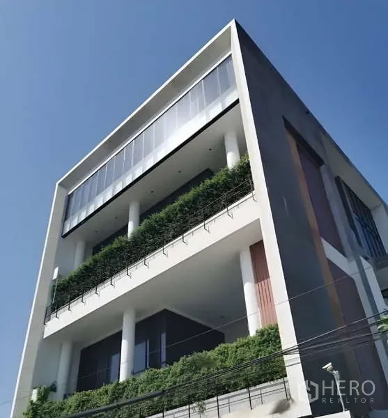 Property featured image