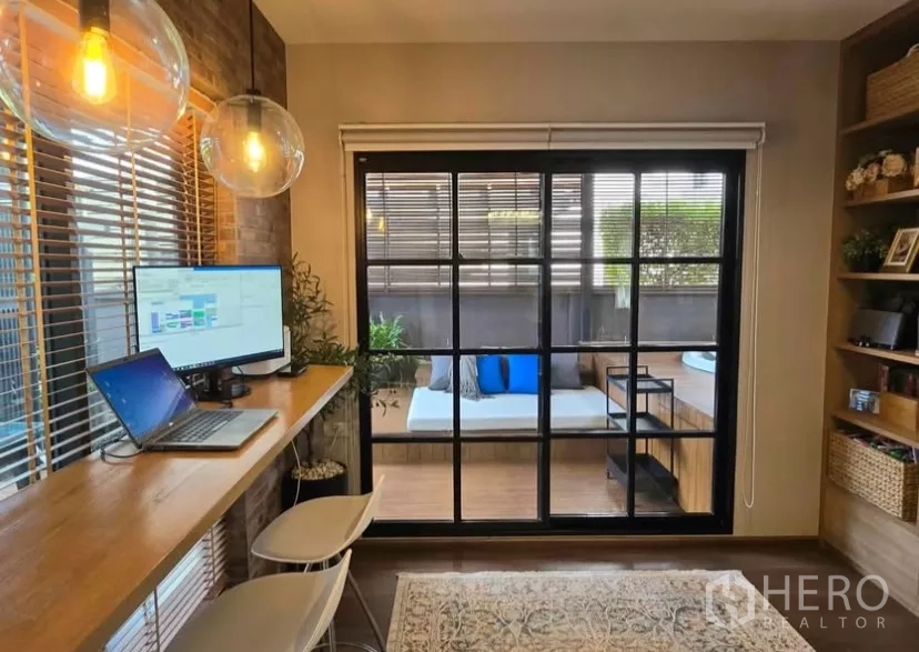 Detached House for rent in Bang Phli, Samut Prakan - Sliding doors from study opening to patio with seating and jacuzzi outside