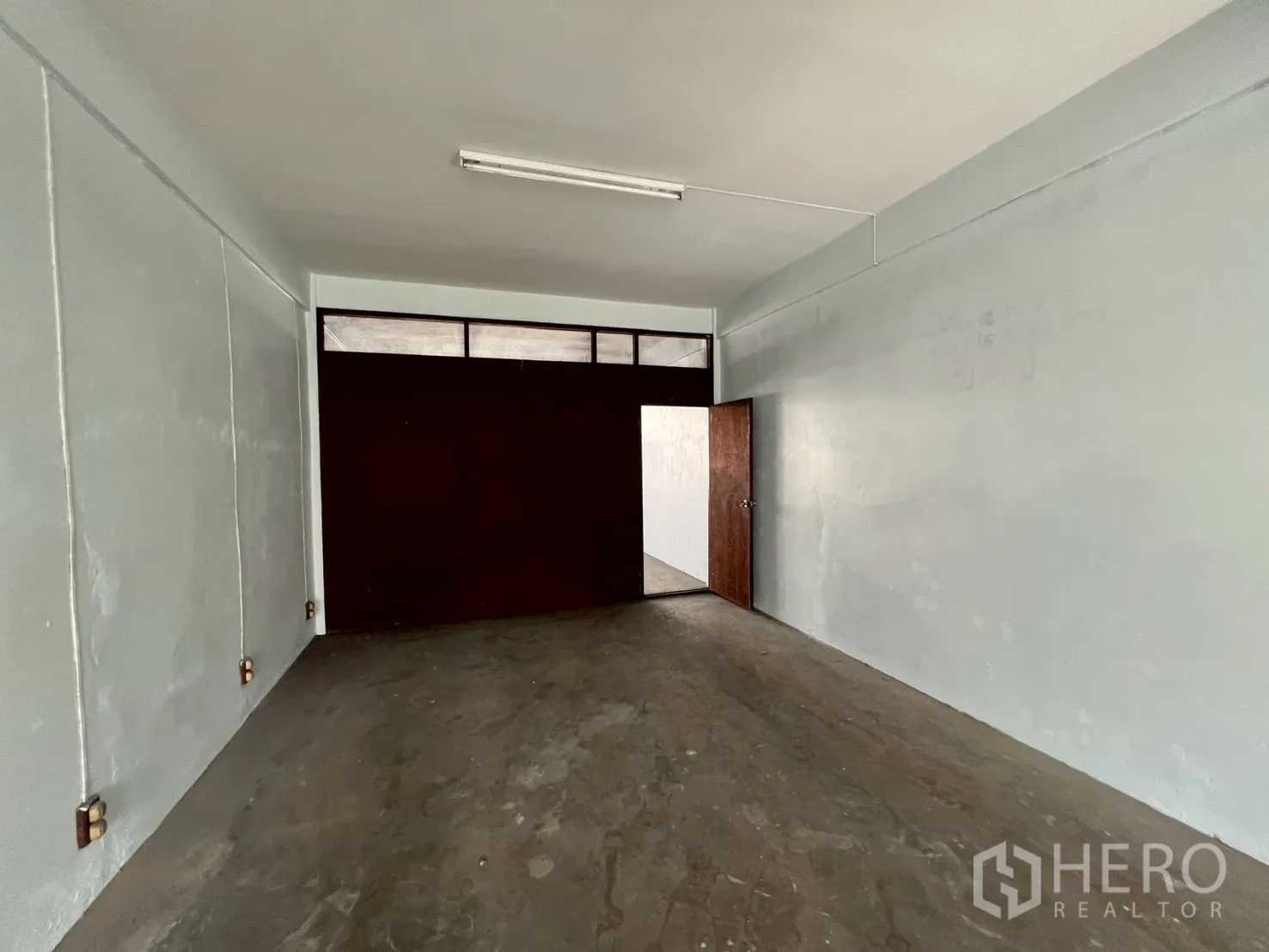 Property Image #4 for property BRE26343