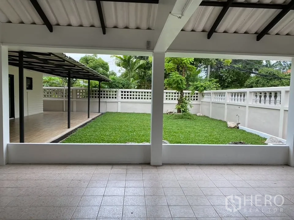 Property Image #21 for property HRE01569