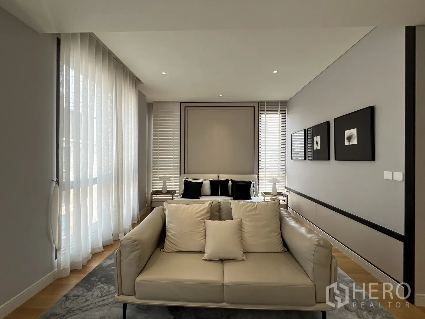Property Image #41 for property HRE00683